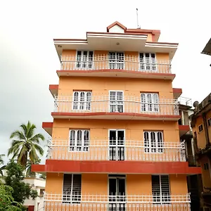 https://oyo-9797-hotel-vbee-plaza.kerala-hotels.net